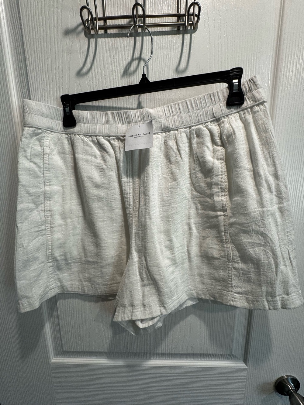 American Eagle Outfitters White High-Waist Linen-Blend Shorts - New With Tags